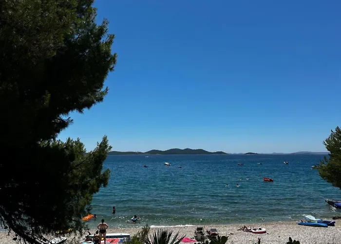 Mobile Dru Semesterbostad *